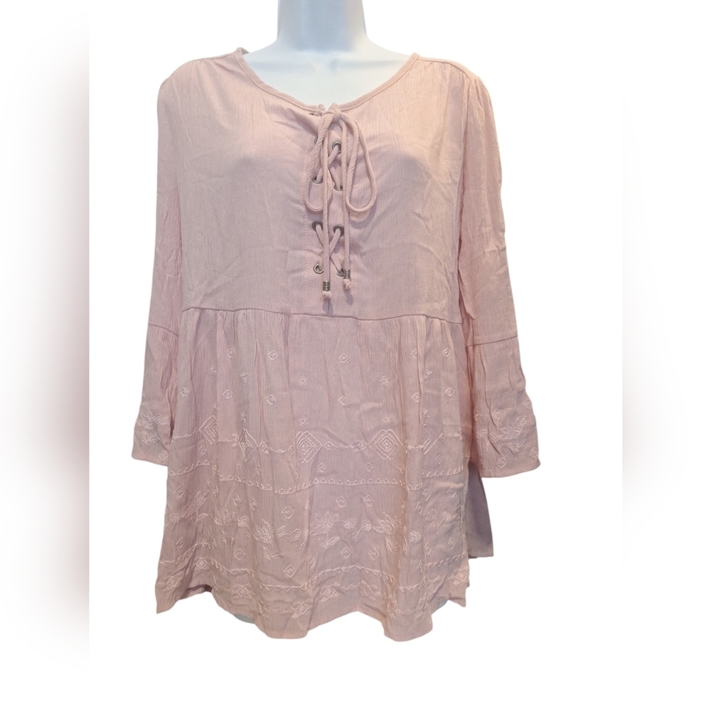 Time and Tru Pink Floral Embroidered, Lace Up Peasant Top. Size. Medium